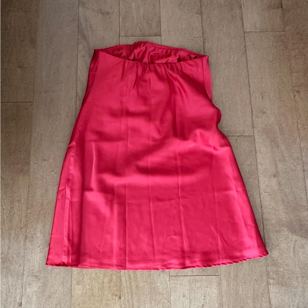 Show Me Your Mumu Taylor Tube Mini Dress in Red Luxe Satin Size Medium NWT - Picture 6 of 12